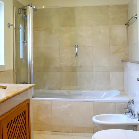 Apartamento Apartment In Vilamoura Near Marina & Beach *